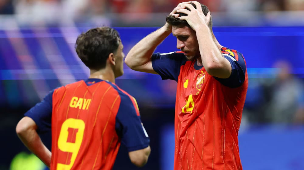El organismo asesor mundial analiza la situación de La Roja, luego de hacerse con el torneo Ashley Landis - AP