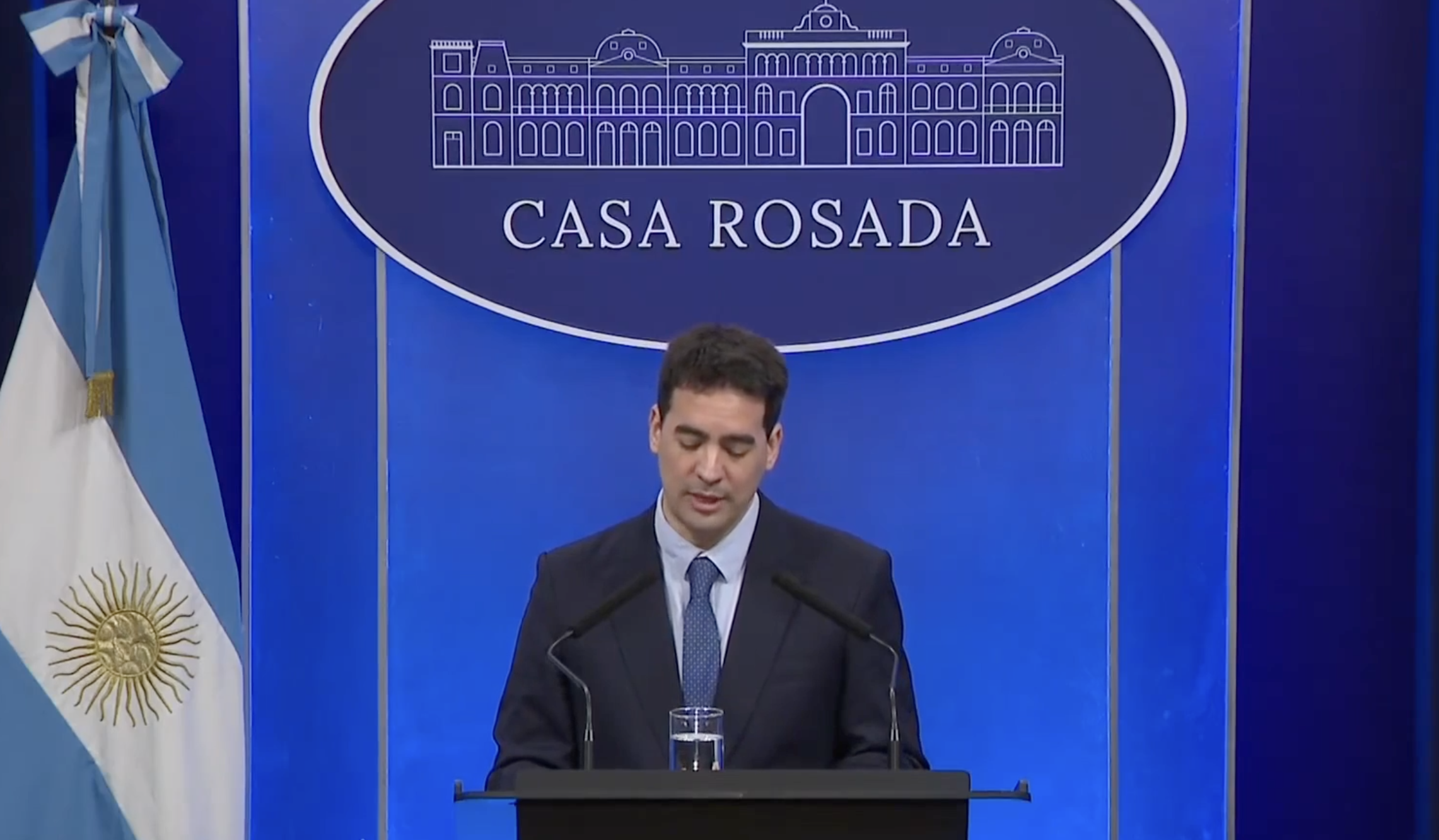Fuente X | Comunicado oficial de Adrián Ravier desde la Casa Rosada
