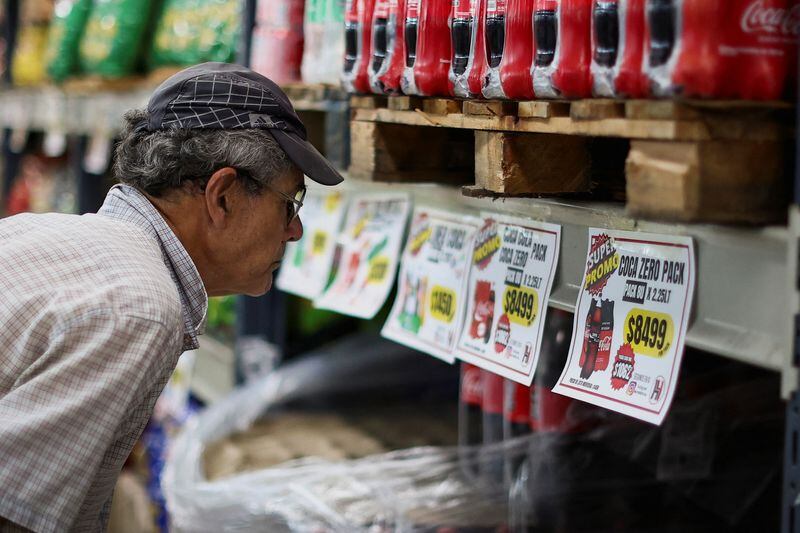 Imagen: El mismo changuito, precios radicalmente distintos: vivir en Patagonia cuesta hasta 124% más que en el Norte