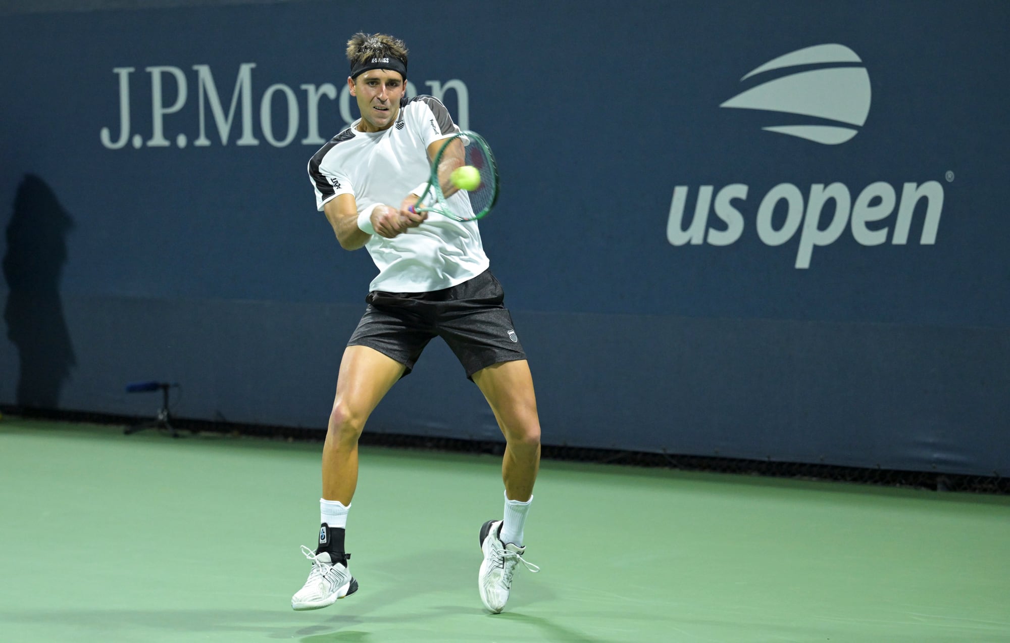 Imagen: Etcheverry eliminó a Navone en un duelo argentino y llegó a octavos del US Open por primera vez