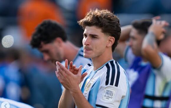 Imagen: Julián Álvarez prometió levantarse tras el golpe: el mensaje que une a la Selección de cara al Mundial