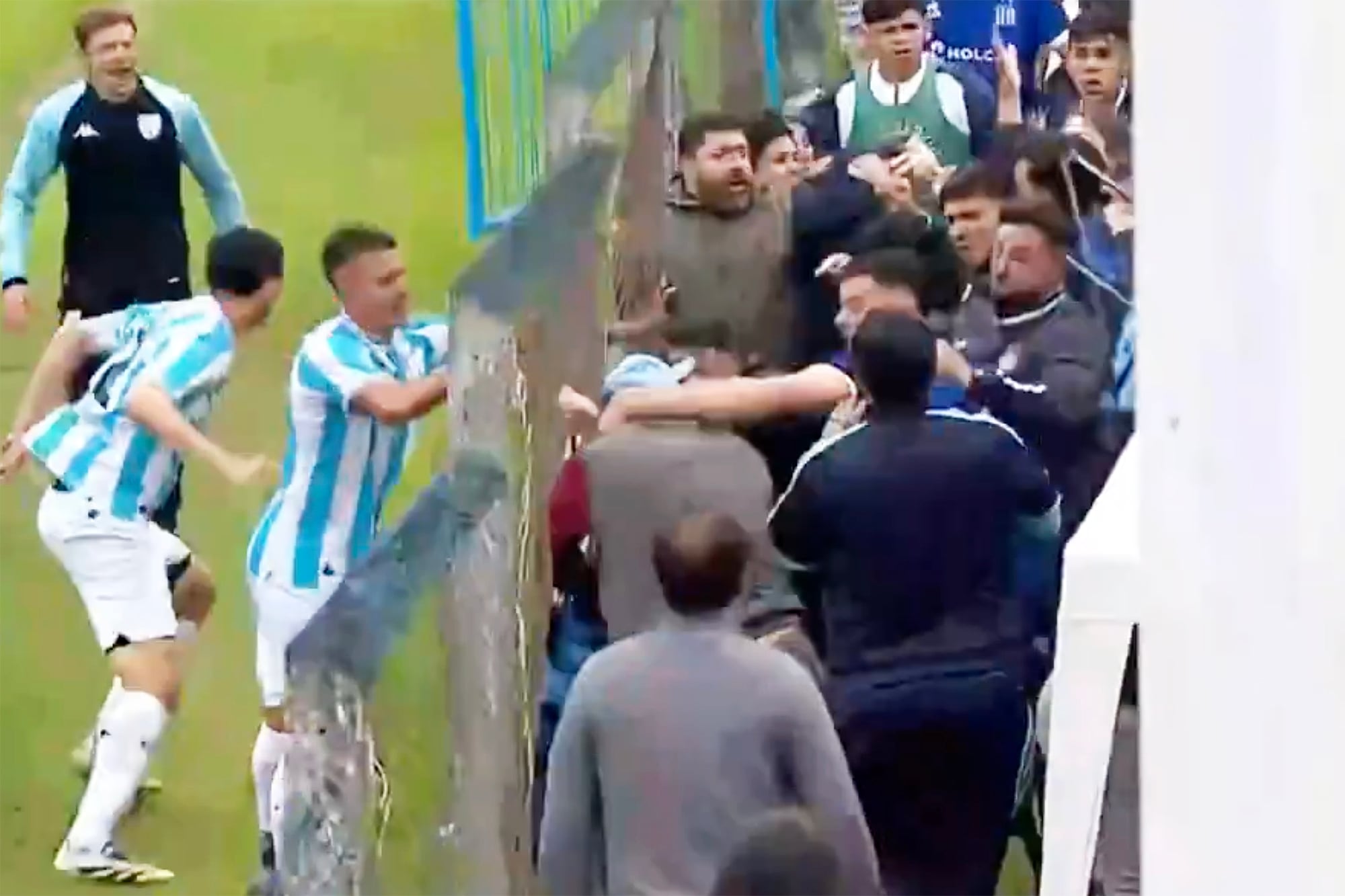 Piñas, expulsados y un hombre en el suelo: la batalla campal que puede costarle caro a Talleres ante la AFA