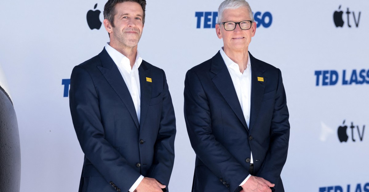Imagen: John Ternus asume Apple con IA, escasez de chips y un Cook que no se va del todo