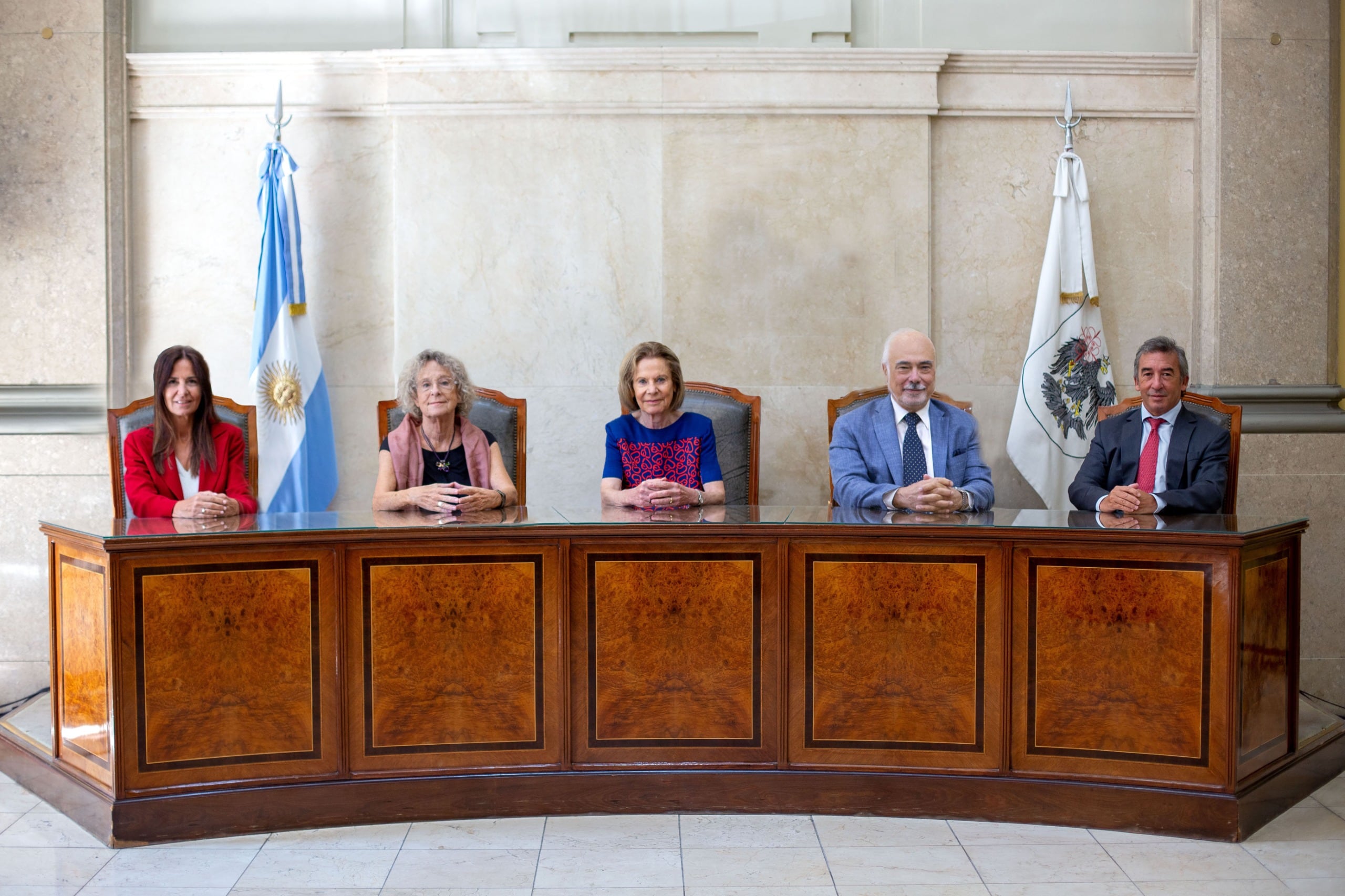 Imagen: La justicia porteña contrata IA por casi US$ 600.000 para procesar el quádruple de expedientes: esto es lo que cambia
