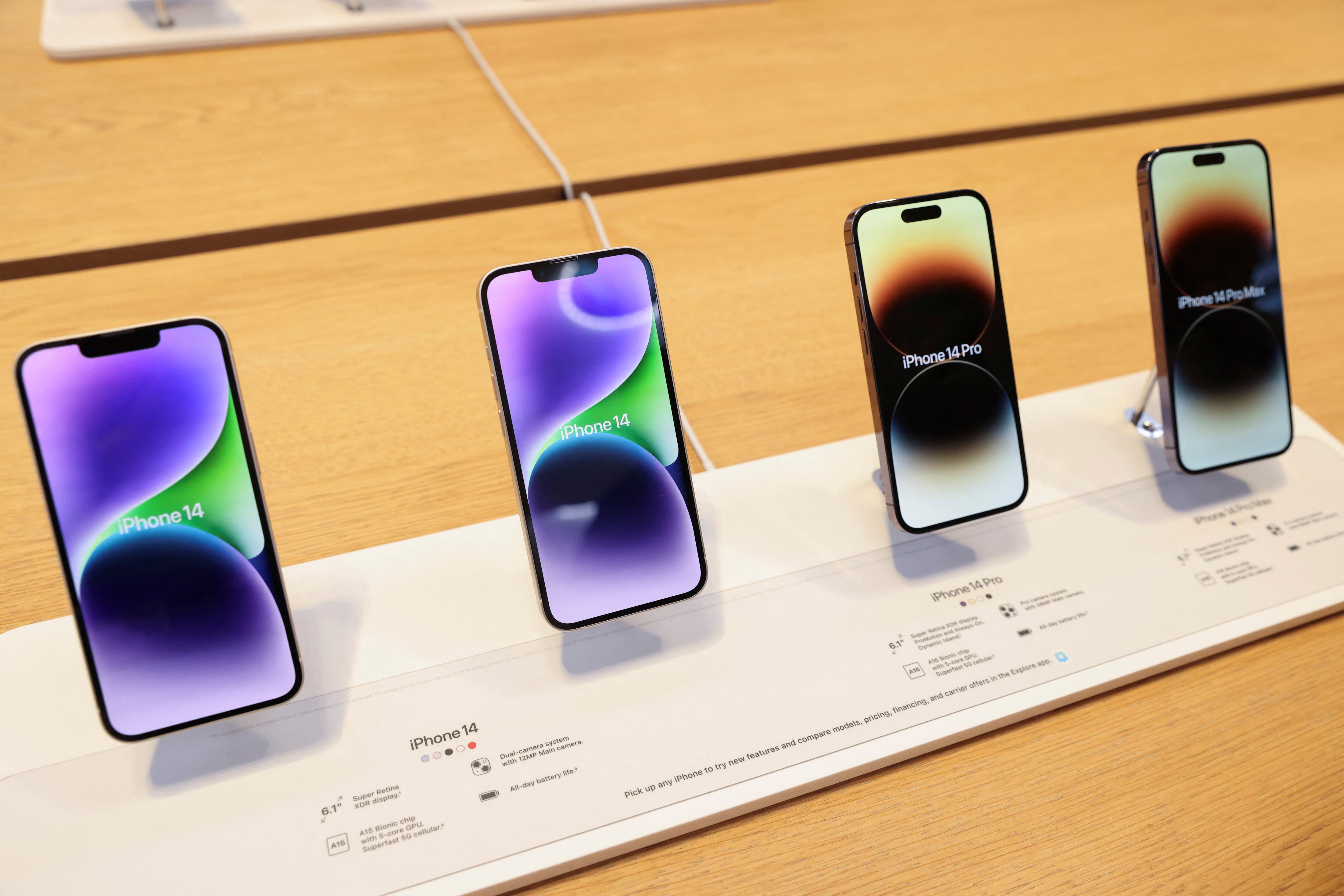 Imagen: Apple detectó espías en 110 países: los iPhone de periodistas, políticos y activistas están en la mira